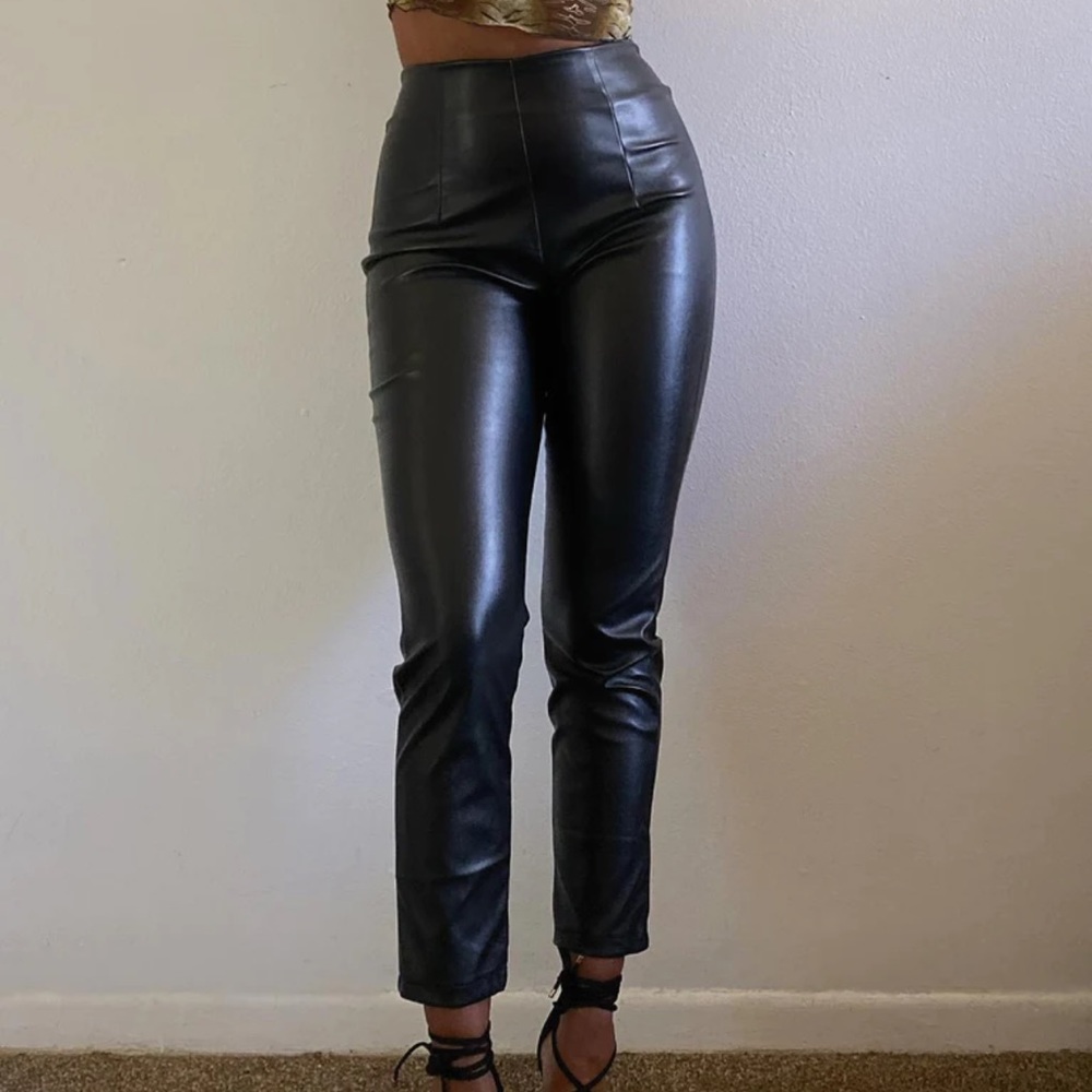 Princess Polly Faux Leather Pants 💄💋
